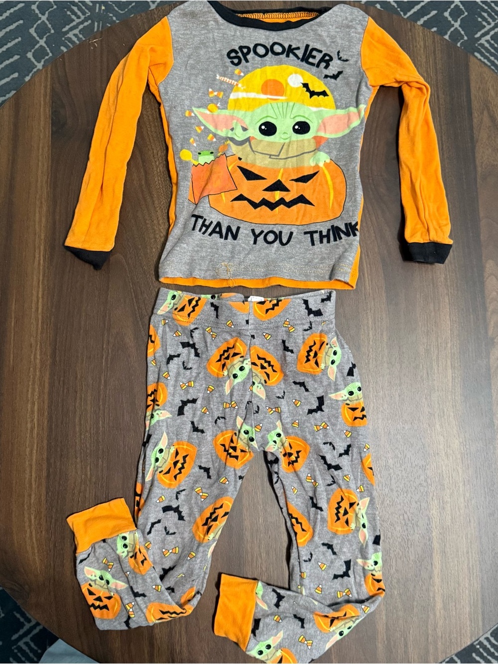 Boys Star Wars baby yoda Halloween pajama set